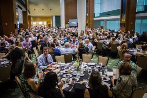 hope-gala-crowd